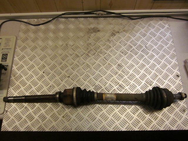Brugt Peugeot 207 (07-12) Trækaksel For H med kun 140.000 Km. fra Autogenbrug / Autoophug