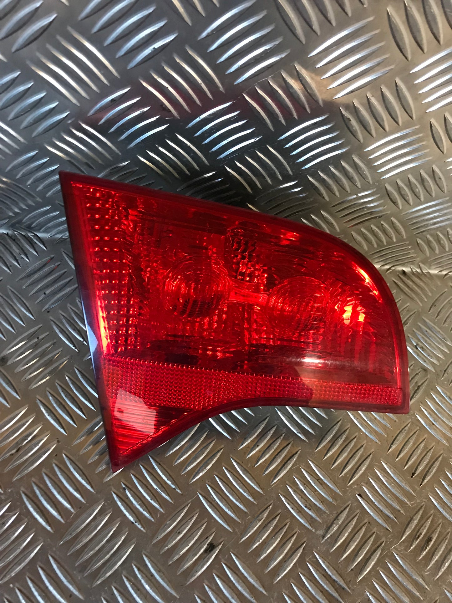 Brugt Audi A4 (8E/8H) (05-08) Baglygte med kun 425.000 Km. fra Autogenbrug / Autoophug