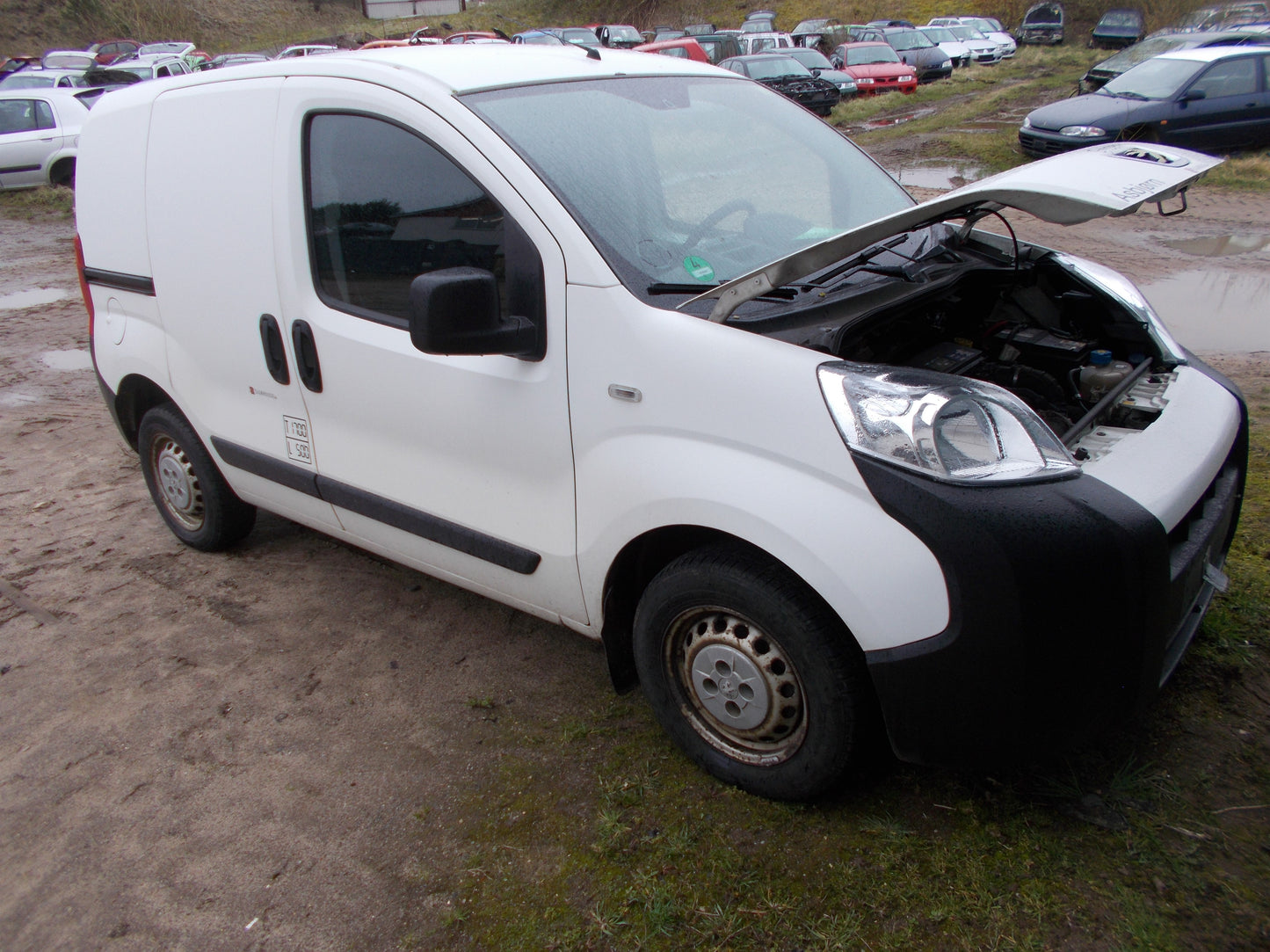 Brugt Peugeot Bipper (08-16) Pluk-Selv-Bil med kun 280.000 Km. fra Autogenbrug / Autoophug