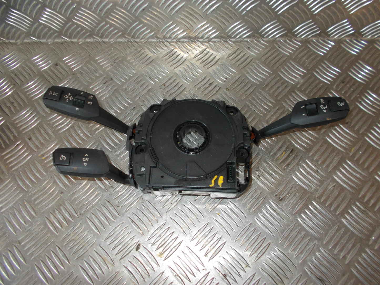 Brugt BMW 3-Serie (05-13) Kontakt Combi med kun 334.000 Km. fra Autogenbrug / Autoophug