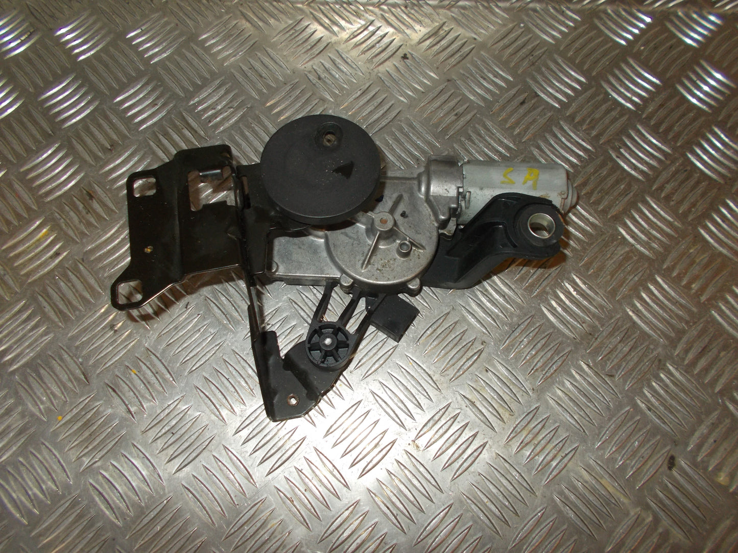 Brugt BMW 3-Serie (05-13) Bagrudevisker Motor med kun 334.000 Km. fra Autogenbrug / Autoophug