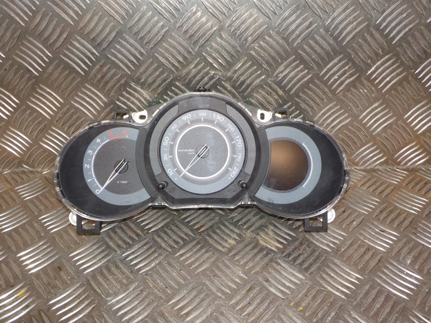 Brugt Citroen C3 Ii (10-17) Instrument M/Omdr.Tæller - Speedometer med kun 147.000 Km. fra Autogenbrug / Autoophug