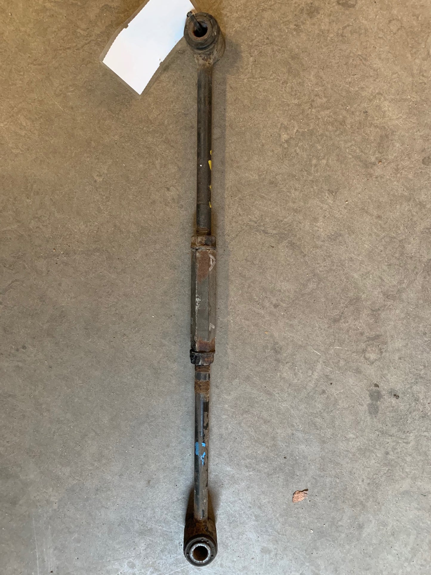 Brugt Toyota Corolla 5D E11 (98-00) Bærearm Bag Ens med kun 148.000 Km. fra Autogenbrug / Autoophug