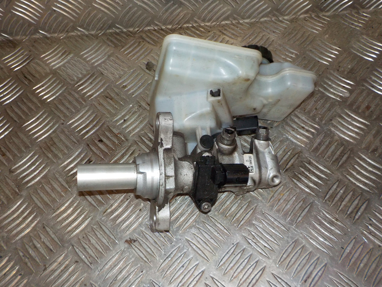 Brugt Skoda Octavia (5E) (13-20) Bremsehovedcylinder med kun 210.000 Km. fra Autogenbrug / Autoophug