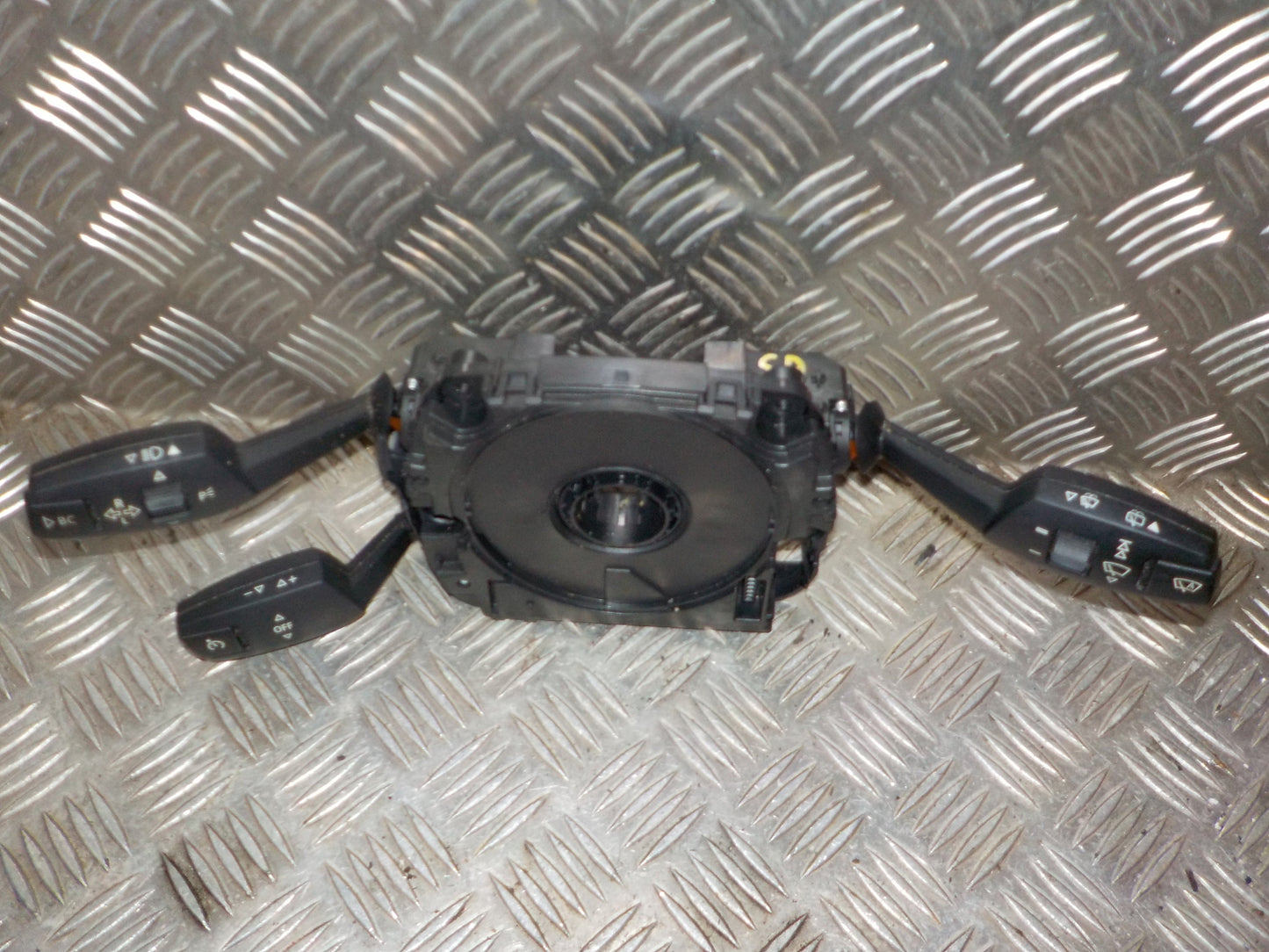 Brugt BMW 3-Serie (05-13) Kontakt Combi med kun 249.000 Km. fra Autogenbrug / Autoophug