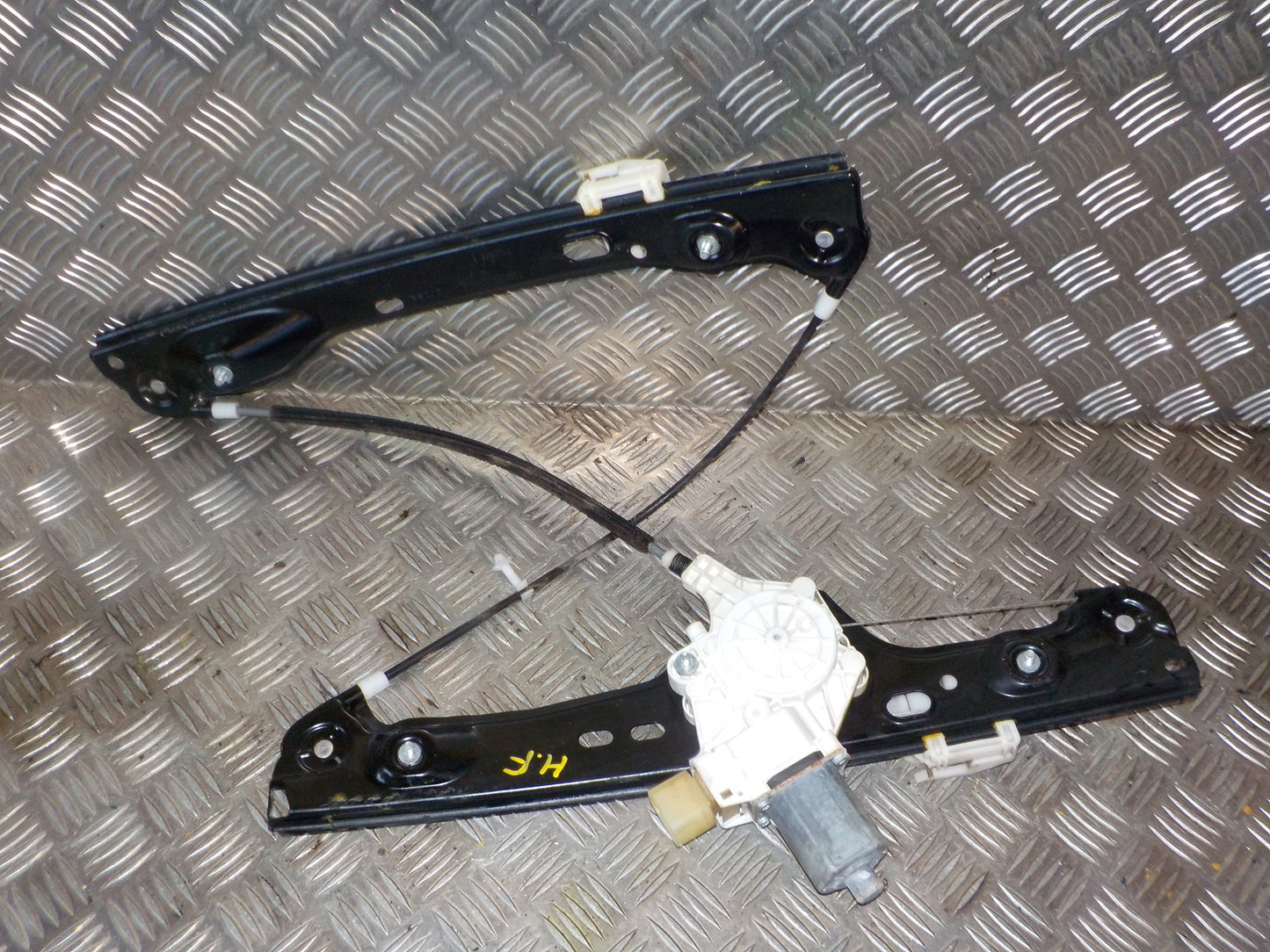 Brugt BMW 3-Serie (05-13) Rudemotor - Rudehejs med kun 249.000 Km. fra Autogenbrug / Autoophug