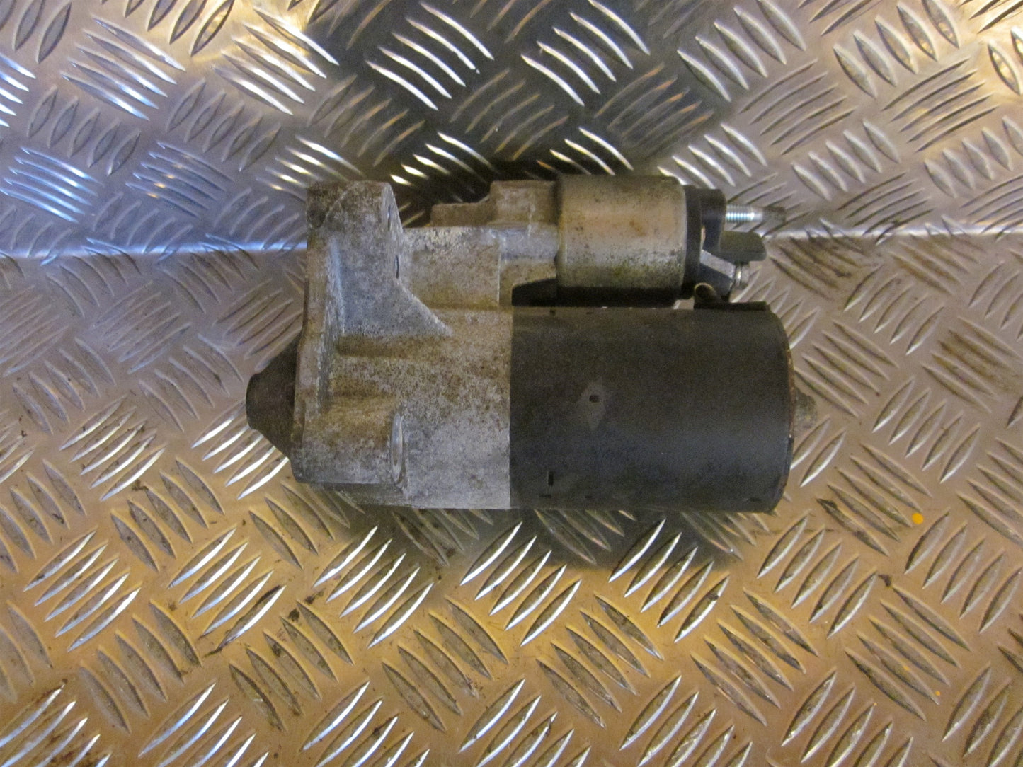 Brugt Renault Laguna (01-07) Starter med kun 147.000 Km. fra Autogenbrug / Autoophug