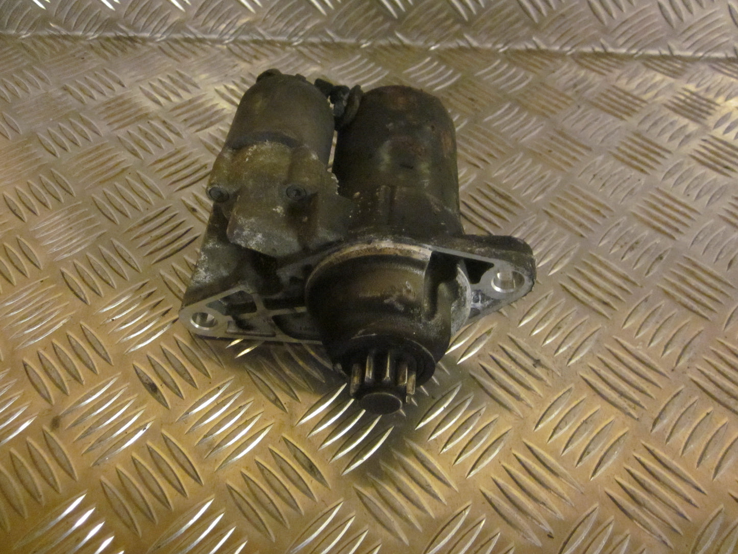 Brugt VW Fox 5Z (05-10) Starter med kun 200.000 Km. fra Autogenbrug / Autoophug