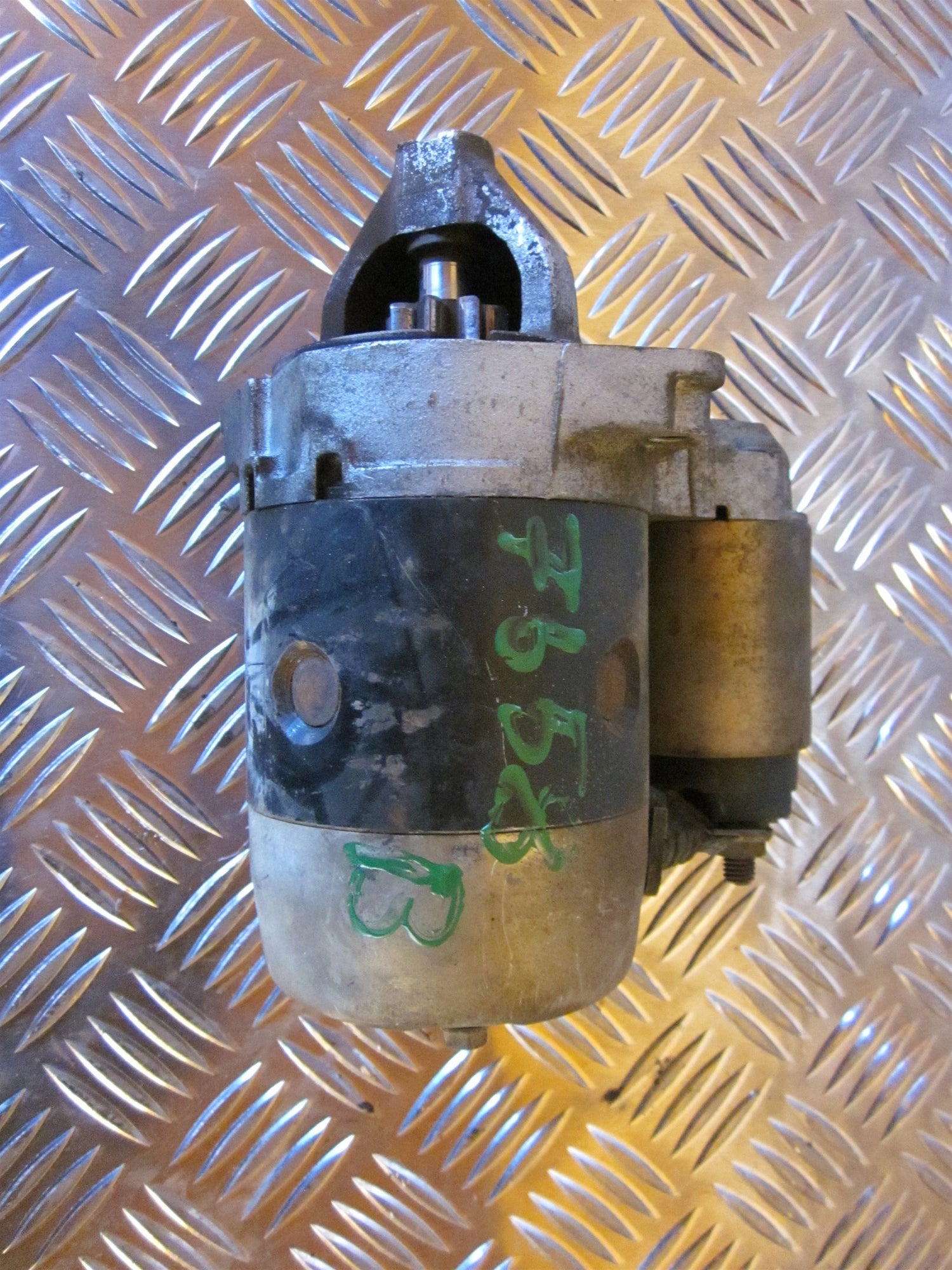 Brugt Mitsubishi Space Wagon (92-98) Starter med kun Ukendt Km. fra Autogenbrug / Autoophug
