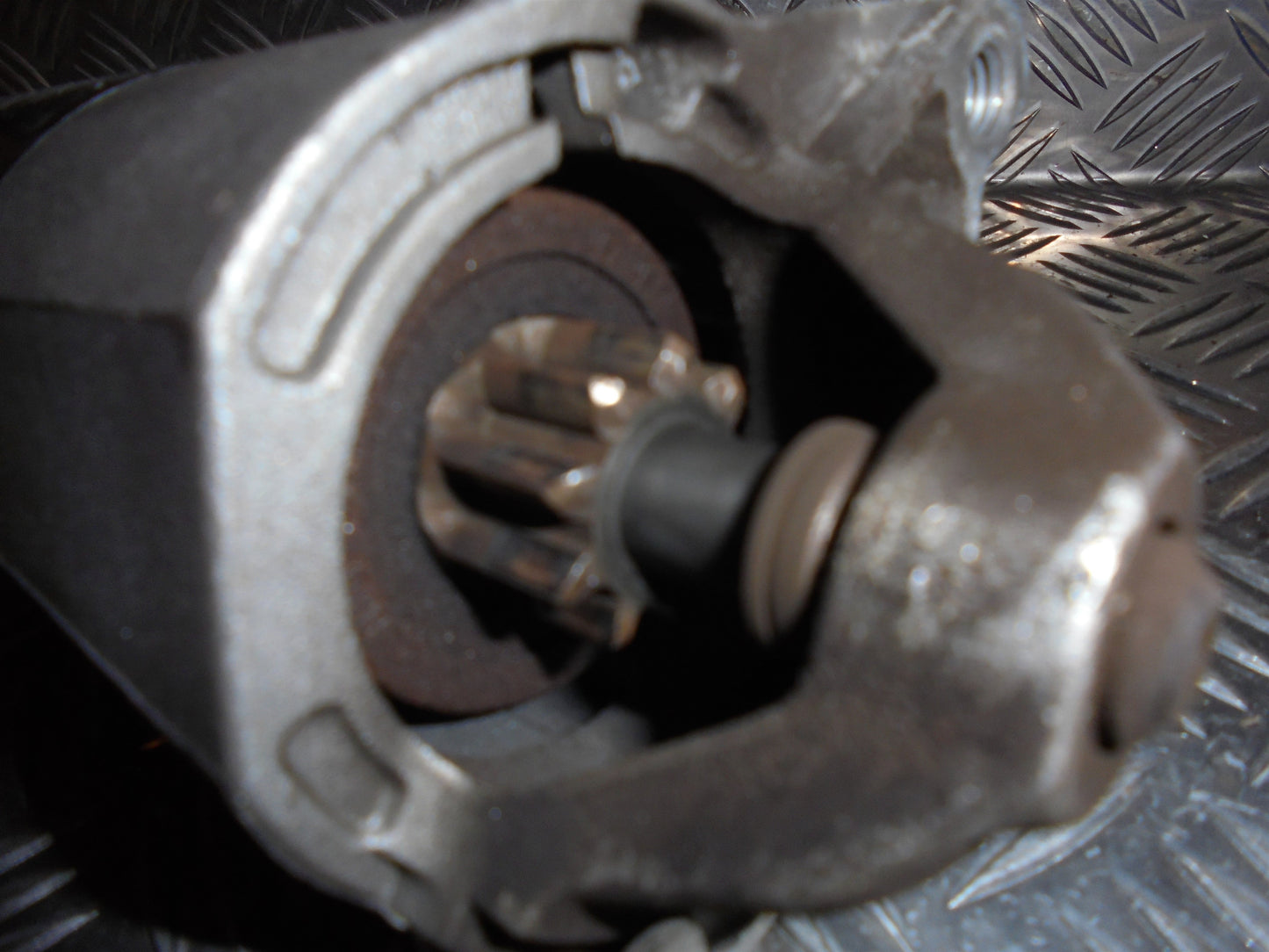 Brugt Volvo S40/V40 (96-04) Starter med kun 368.000 Km. fra Autogenbrug / Autoophug