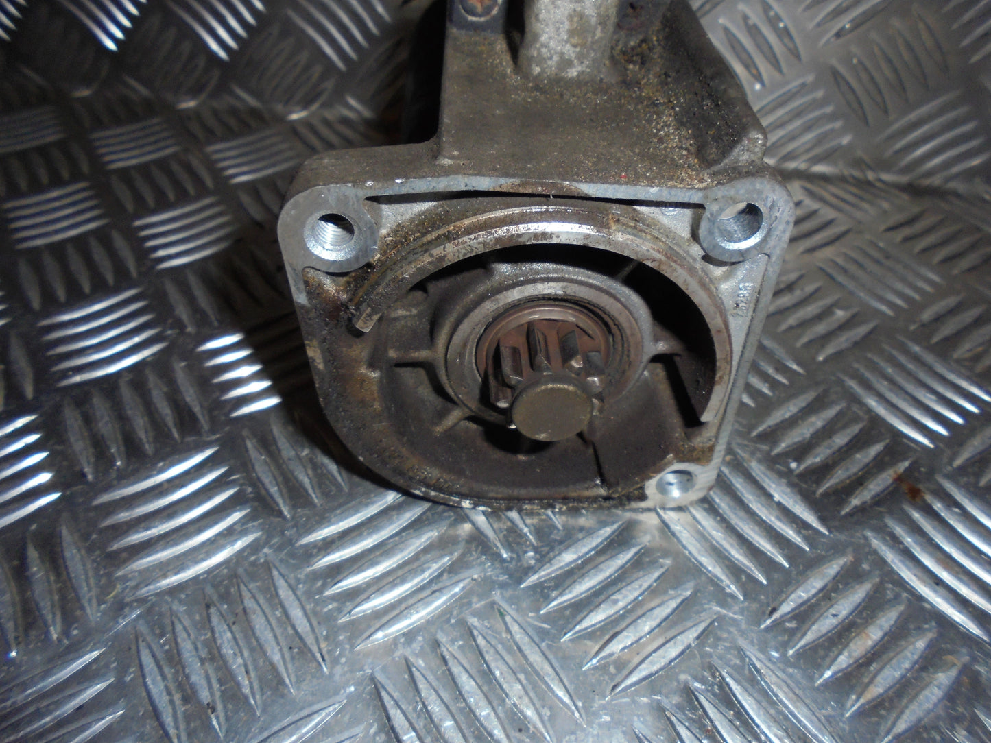 Brugt VW Polo 3/5D 6N (94-00) Starter med kun 254.000 Km. fra Autogenbrug / Autoophug