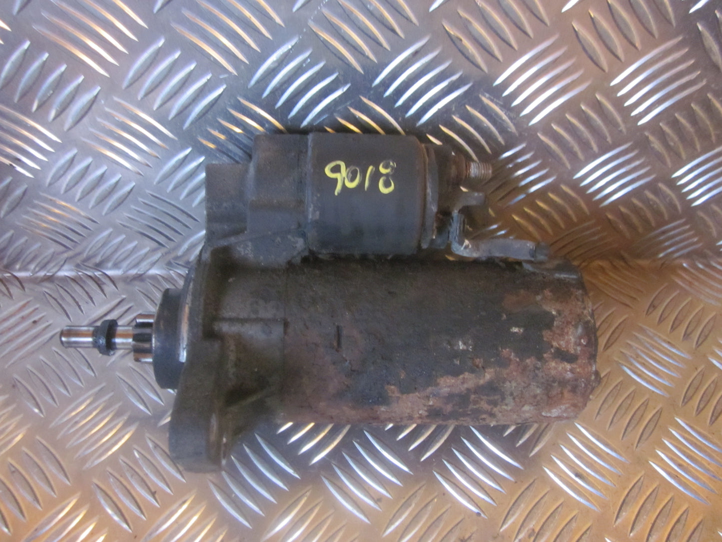 Brugt VW Golf 3 1H (92-98) Starter med kun Ukendt Km. fra Autogenbrug / Autoophug