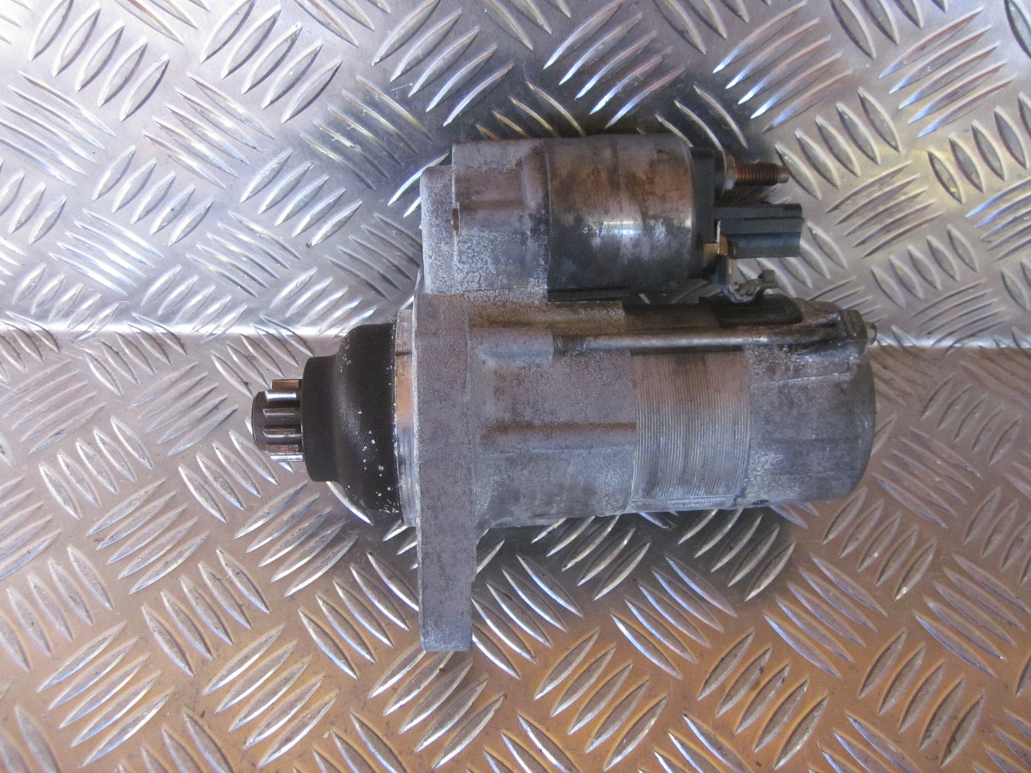 Brugt VW Touran 1T/Gp (03-10) Starter med kun 68.000 Km. fra Autogenbrug / Autoophug