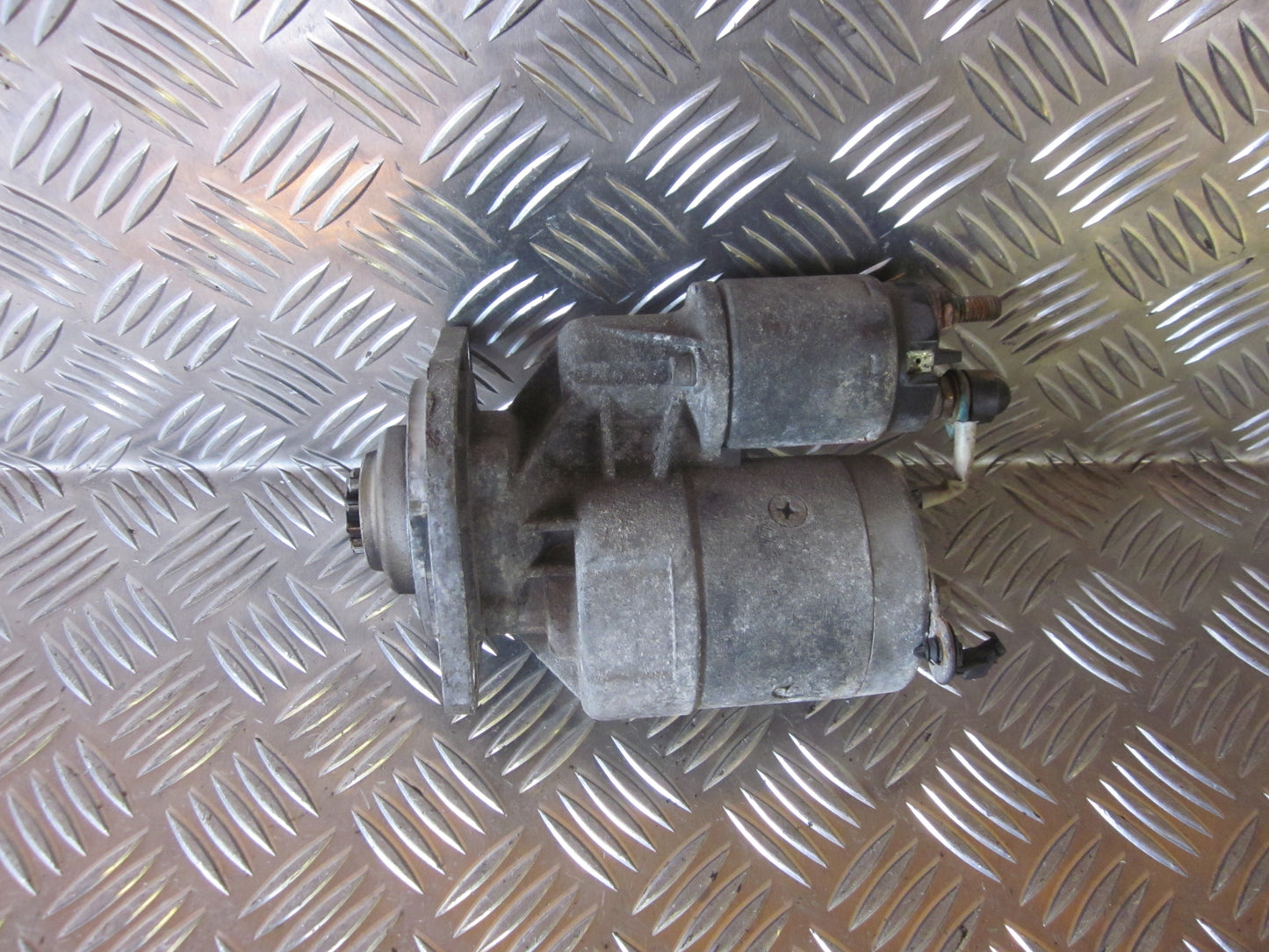 Brugt Skoda Felicia (95-00) Starter med kun 157.000 Km. fra Autogenbrug / Autoophug