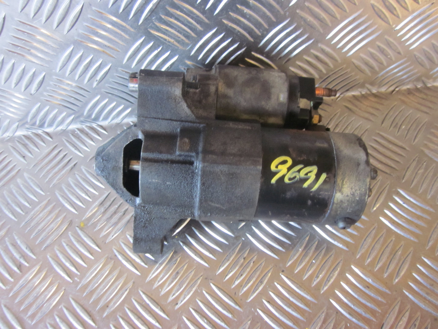 Brugt Peugeot 406 (99-04) Starter med kun 298.000 Km. fra Autogenbrug / Autoophug