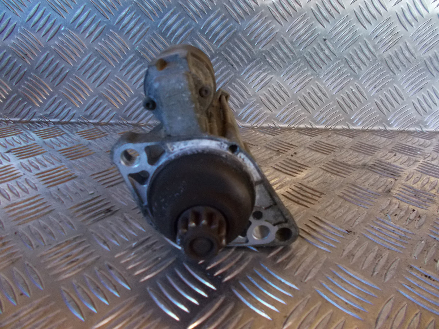 Brugt VW Passat 3C (05-10) Starter med kun 98.000 Km. fra Autogenbrug / Autoophug