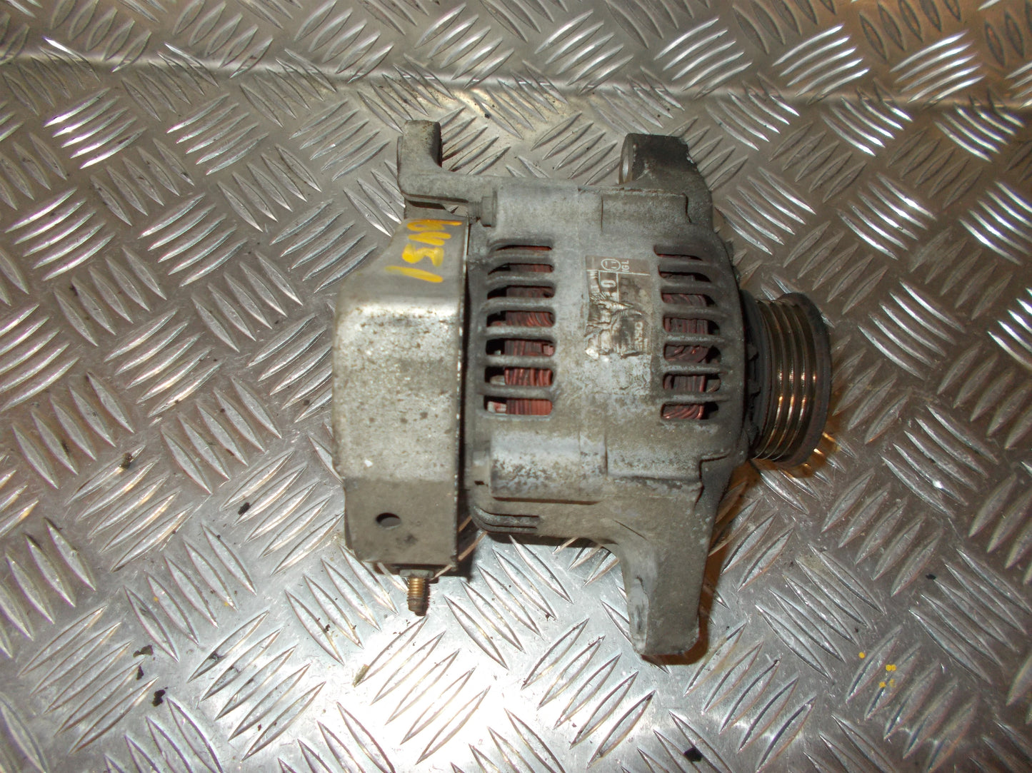 Brugt Suzuki Swift (98-04) Generator med kun Ukendt Km. fra Autogenbrug / Autoophug