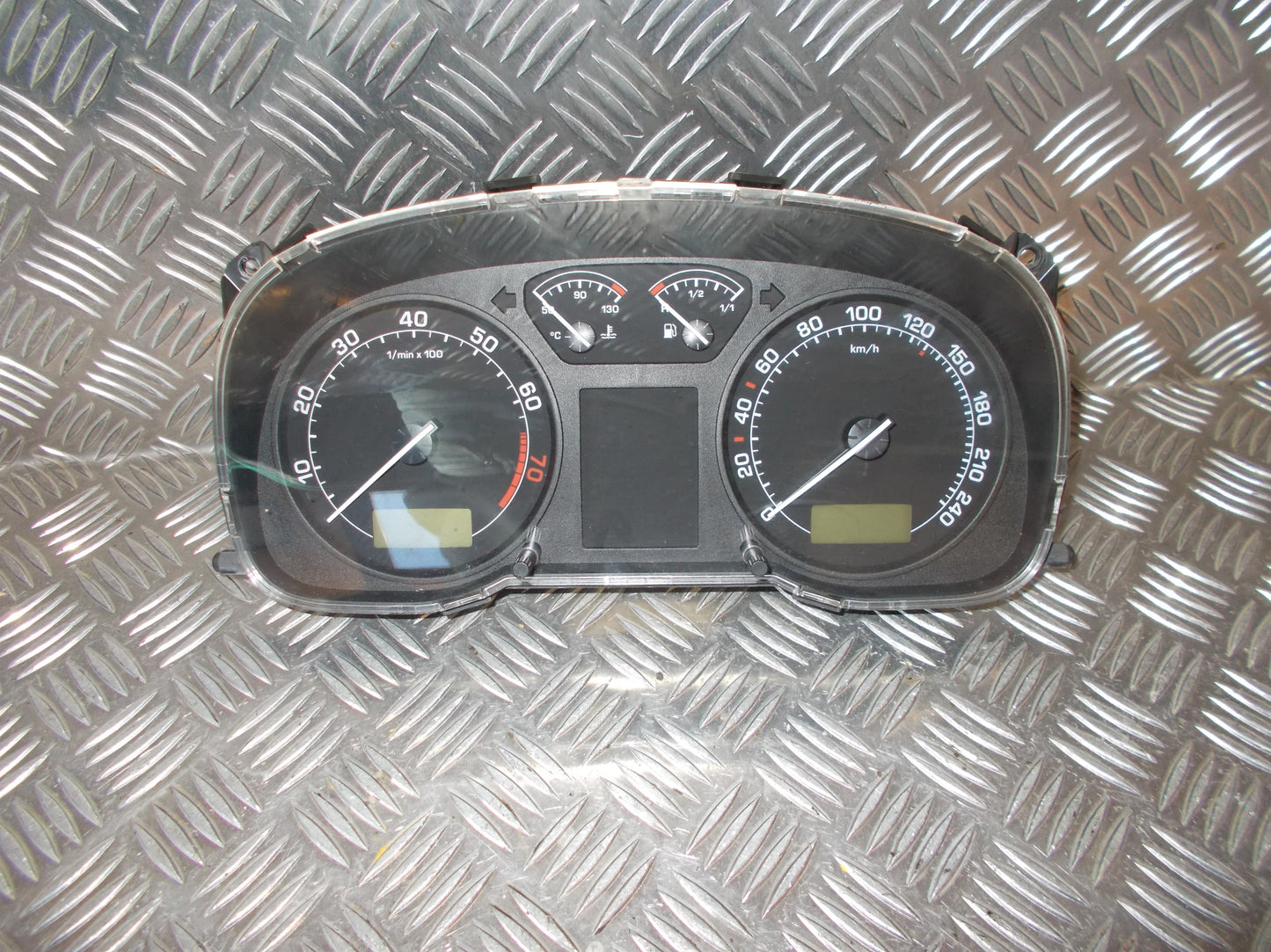 Brugt Skoda Octavia (1U) (97-04) Instrument M/Omdr.Tæller - Speedometer med kun Ukendt Km. fra Autogenbrug / Autoophug