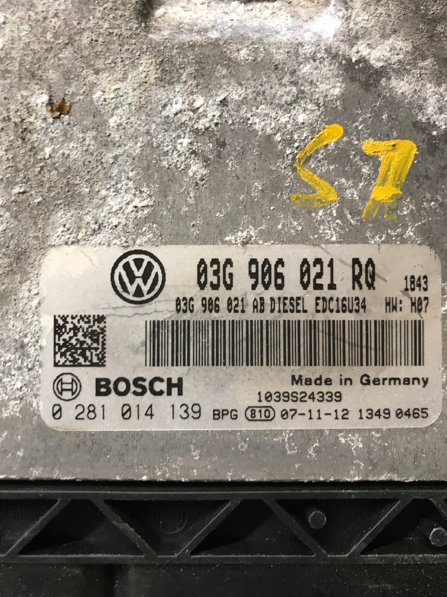 Brugt VW Passat 3C (05-10) Motorstyring - Motorstyreboks - Injection Elboks med kun 229.000 Km. fra Autogenbrug / Autoophug