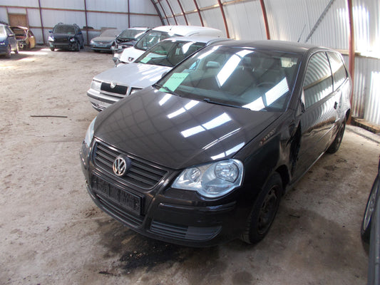 Brugt VW Polo 9N (06-09) Pluk-Selv-Bil med kun 231.000 Km. fra Autogenbrug / Autoophug