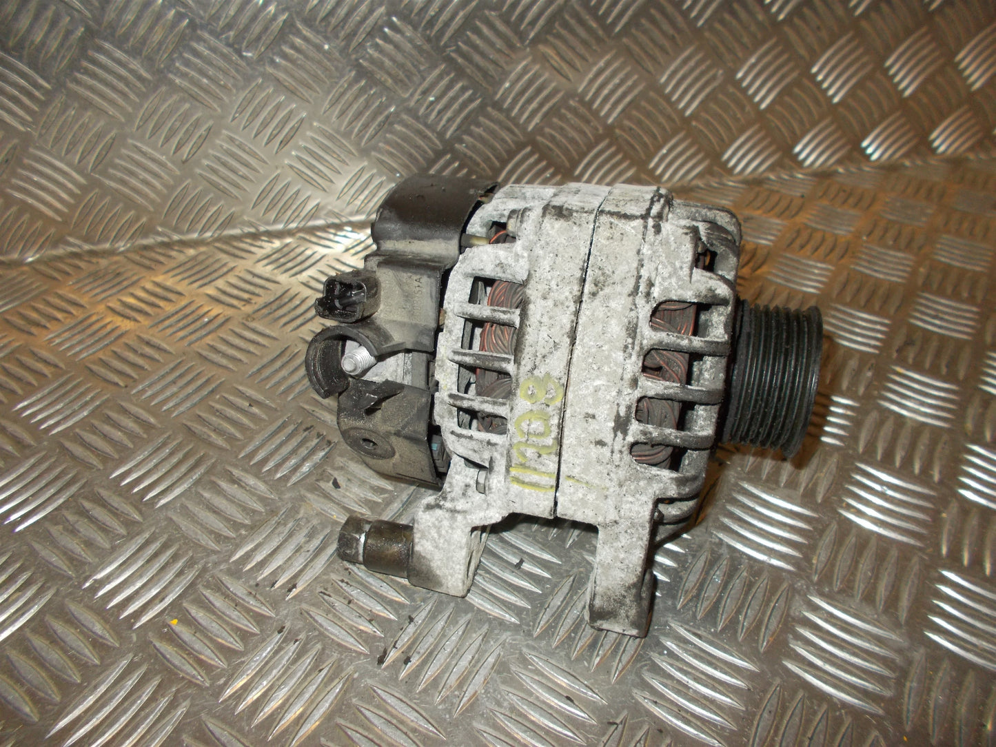 Brugt Peugeot 206 (99-10) Generator med kun 188.000 Km. fra Autogenbrug / Autoophug