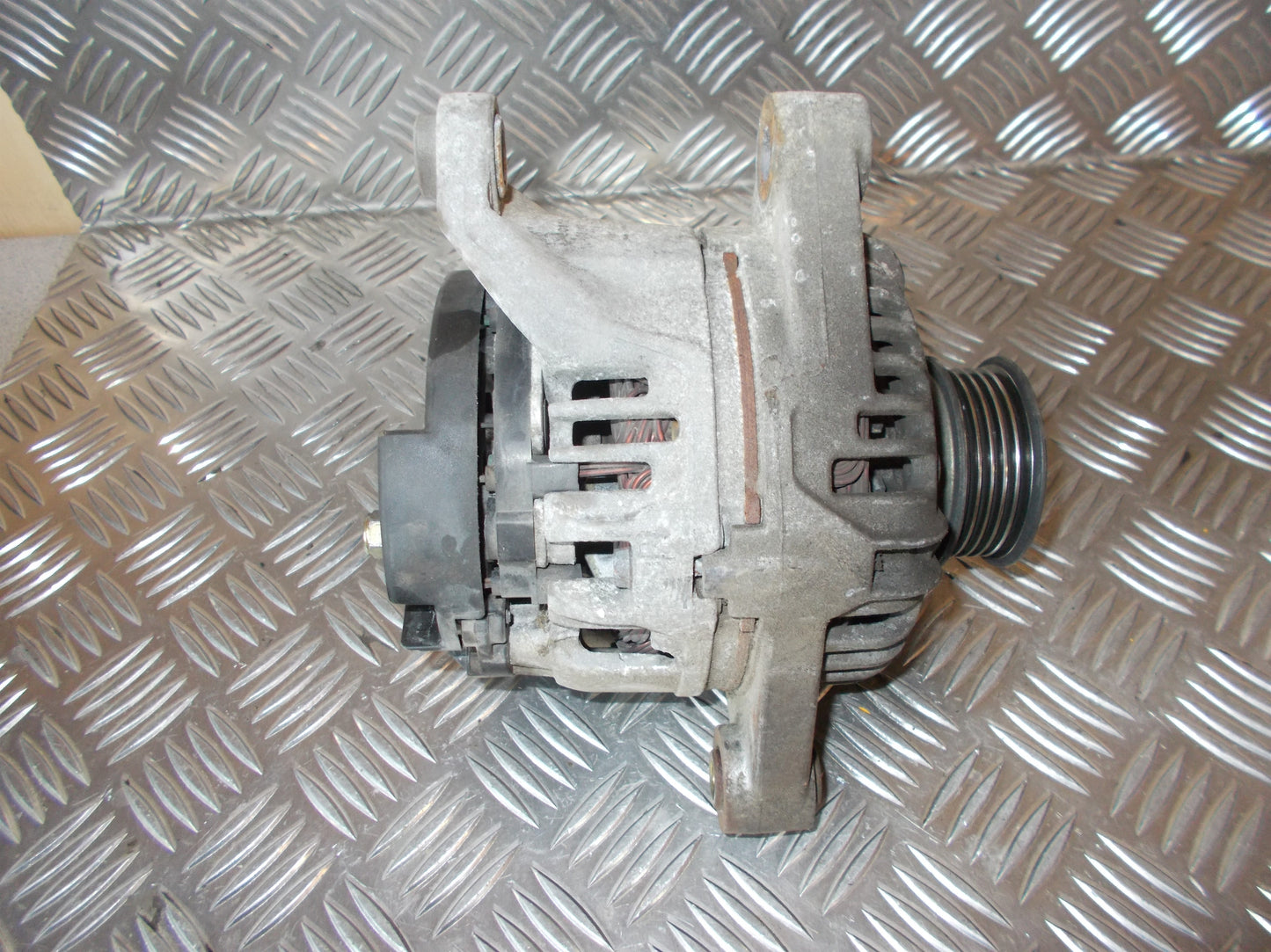 Brugt Fiat Stilo (01-07) Generator med kun 263.000 Km. fra Autogenbrug / Autoophug