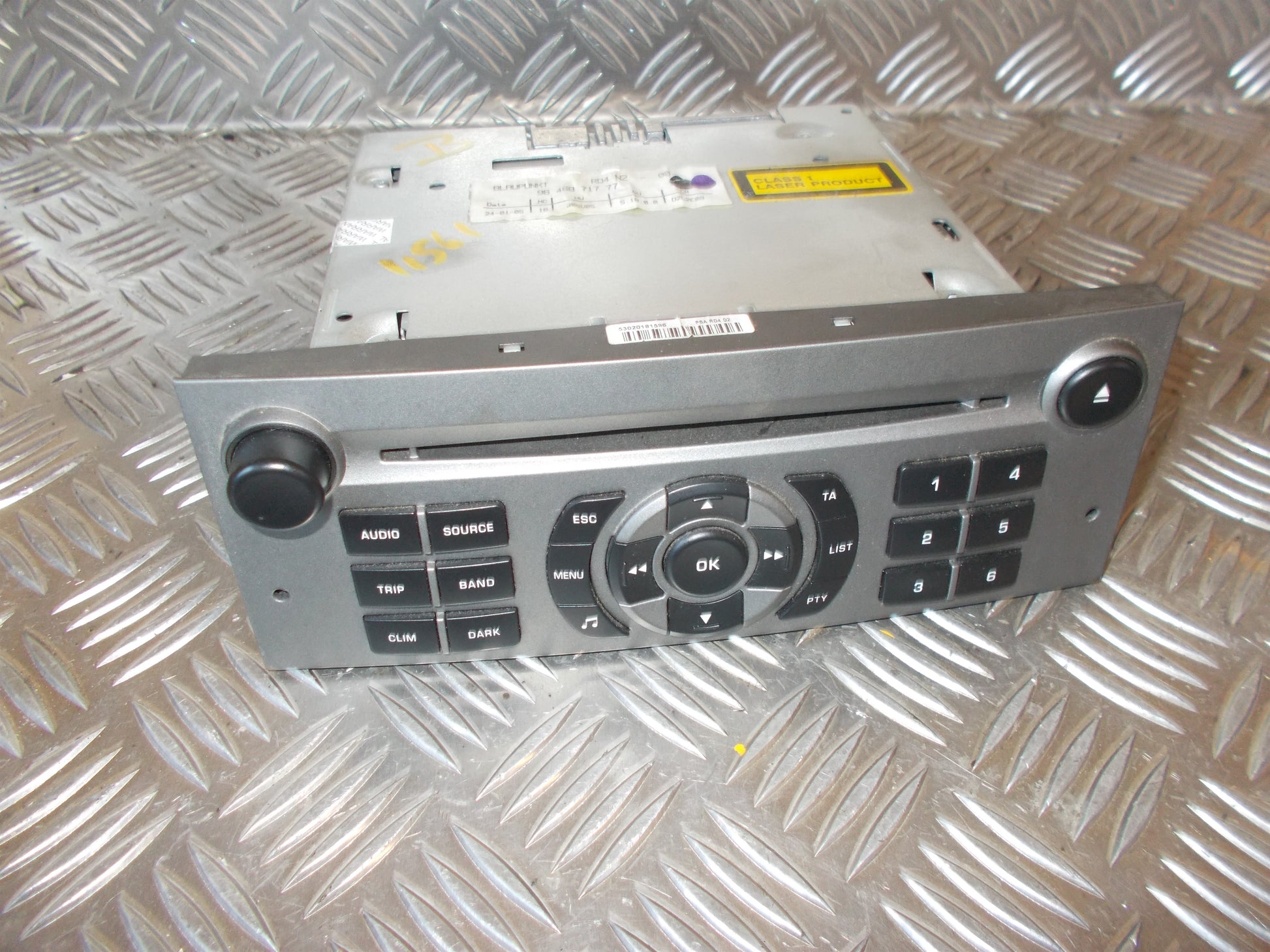 Brugt Peugeot 407 (04-10) Radio M/Cd med kun 321.000 Km. fra Autogenbrug / Autoophug