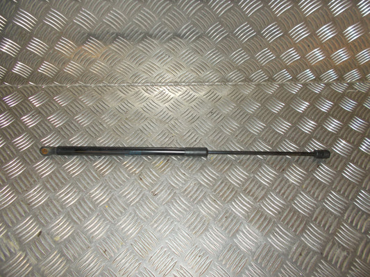 Brugt BMW 3-Serie (05-13) Sikkerhedsseler For med kun 334.000 Km. fra Autogenbrug / Autoophug