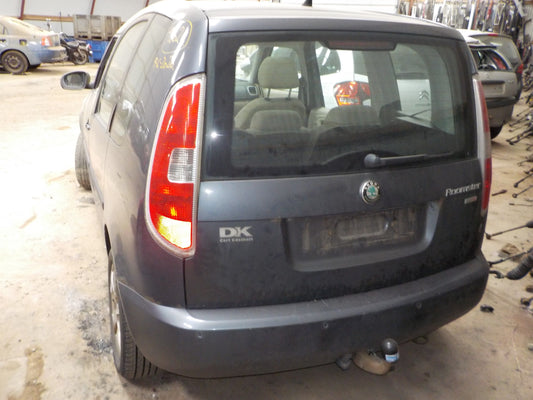 SKODA ROOMSTER (5J) (07-->) 2006 5D Pluk-Selv-Bil Til Danmarks laveste pris. | Mere end 60.000 brugte reservedele på lager | 24 timers levering | 24/7 Support via Livechat