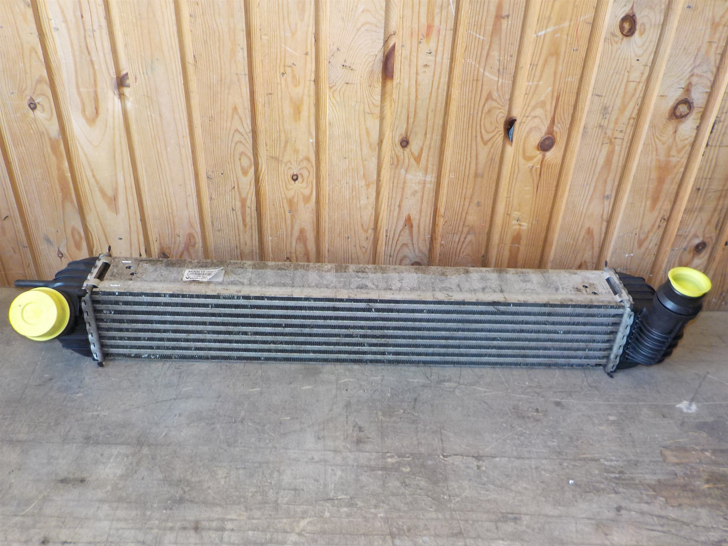 Brugt Renault Laguna (08-->) Køler Intercooler med kun 144.000 Km. fra Autogenbrug / Autoophug