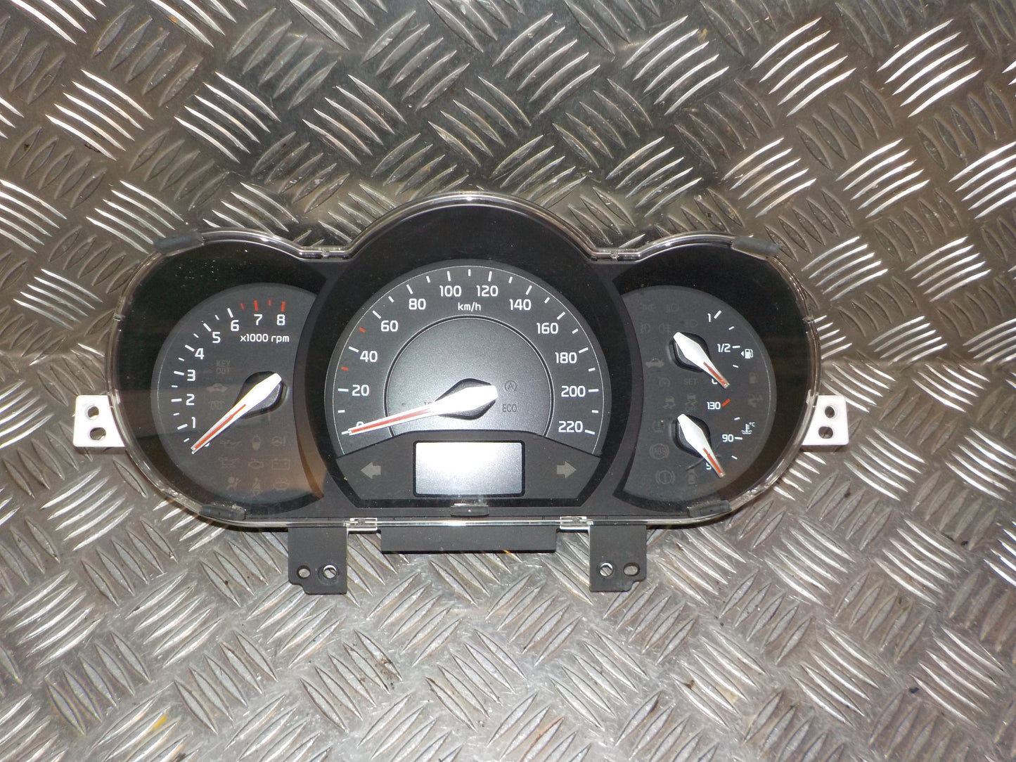 Brugt KIA Rio Ub (11-17) Instrument M/Omdr.Tæller - Speedometer med kun 181.000 Km. fra Autogenbrug / Autoophug