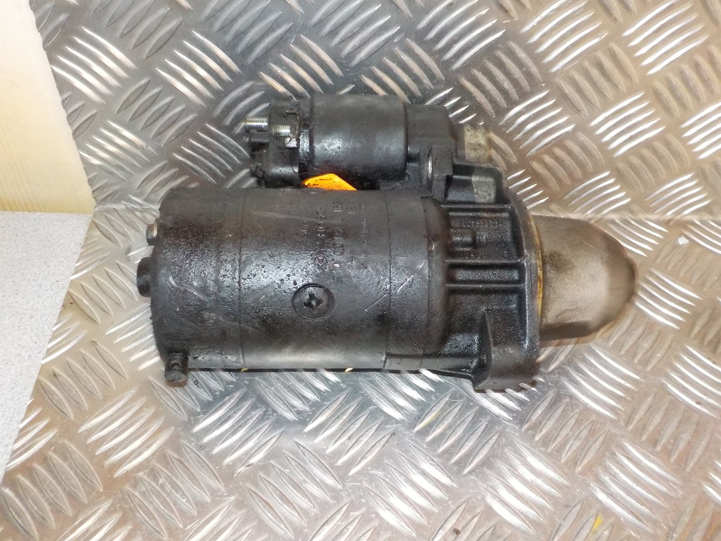 Brugt Mercedes E-Klasse (96-02) Starter med kun 584.000 Km. fra Autogenbrug / Autoophug