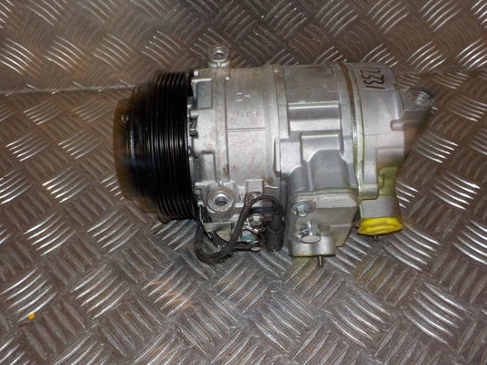 Brugt Mercedes E-Klasse (96-02) Aircondition Pumpe med kun 584.000 Km. fra Autogenbrug / Autoophug