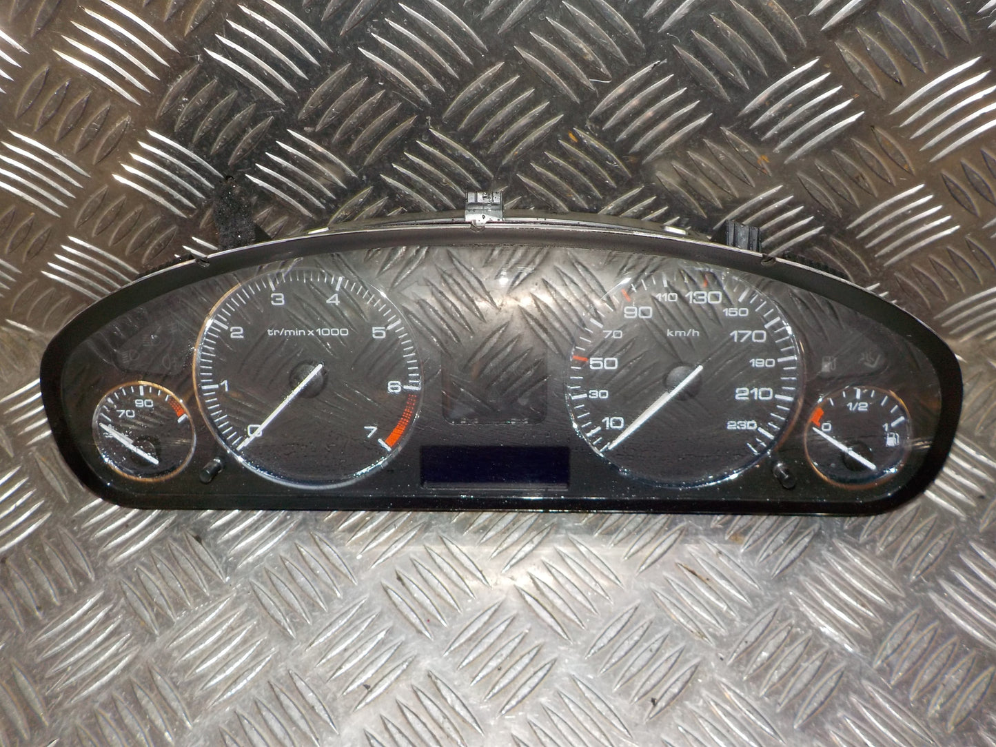 Brugt Peugeot 407 (04-10) Instrument M/Omdr.Tæller - Speedometer med kun 281.000 Km. fra Autogenbrug / Autoophug