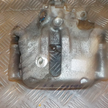 Original CITROEN C5 (05-07) BREMSEKALIBER VENT VF Til Danmarks laveste pris. | Mere end 60.000 brugte reservedele på lager | 24 timers levering | 24/7 Support via Livechat