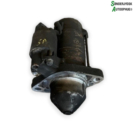 Brugt Toyota Avensis T25 (03-08) Starter med kun 263.000 Km. fra Autogenbrug / Autoophug