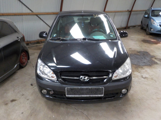 Brugt Hyundai Getz (02-09) Pluk-Selv-Bil med kun 356.000 Km. fra Autogenbrug / Autoophug