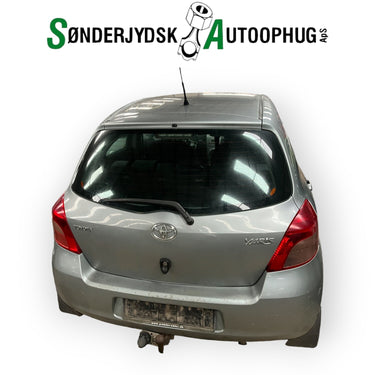 Original TOYOTA YARIS (06-11) BIL UNDER OPHUG Til Danmarks laveste pris. | Mere end 60.000 brugte reservedele på lager | 24 timers levering | 24/7 Support via Livechat