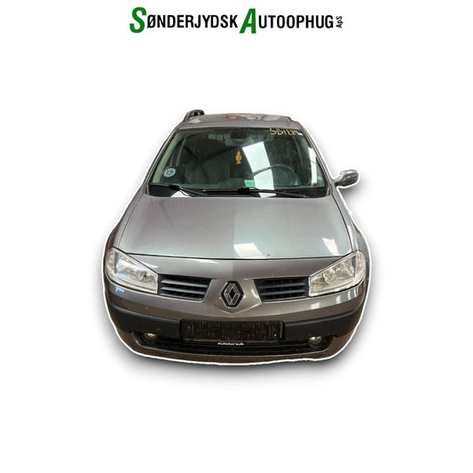 Brugt Renault Megane 2 (02-08) Pluk-Selv-Bil med kun 317.000 Km. fra Autogenbrug / Autoophug